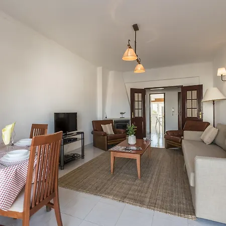 Апартаменты 2-bedroom Terrace Flat *