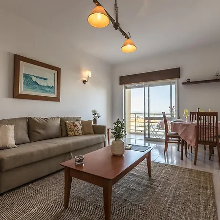 2-bedroom Terrace Flat Апартаменты